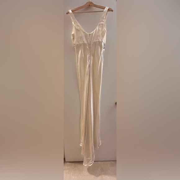 Bari Jay Cream Wedding Dress with Embellished Waist - Picture 2 of 3